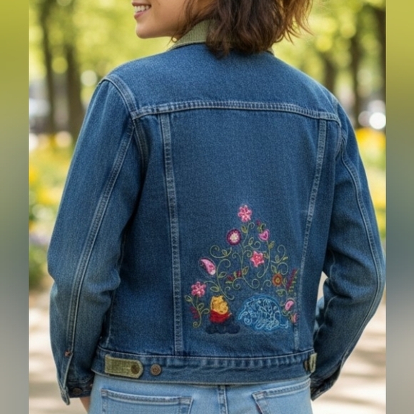 Disney Store Vintage Winnie The Pooh Denim Corduroy Collar Jacket Size S - Picture 8 of 16